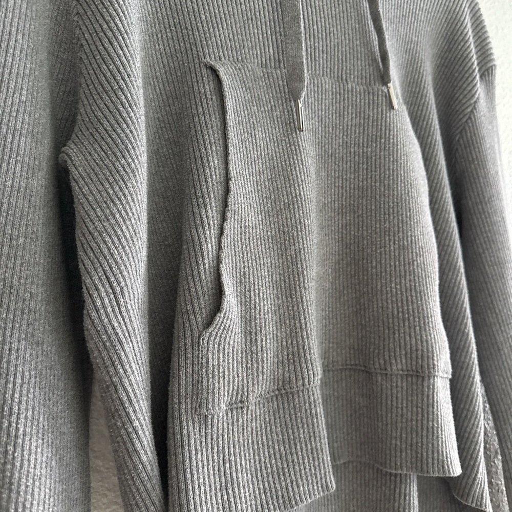 Good American Ribbed Knit Hoodie - Picture 4 of 7